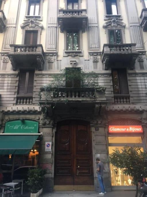 Apartment With Terrace In Central Milan Extérieur photo